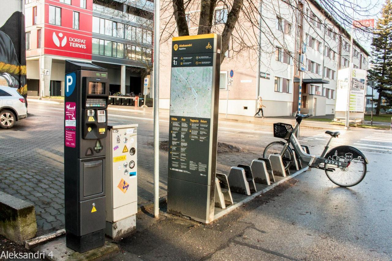 City Center Turu Str Apartments, Parking, Tartu Home Екстериор снимка