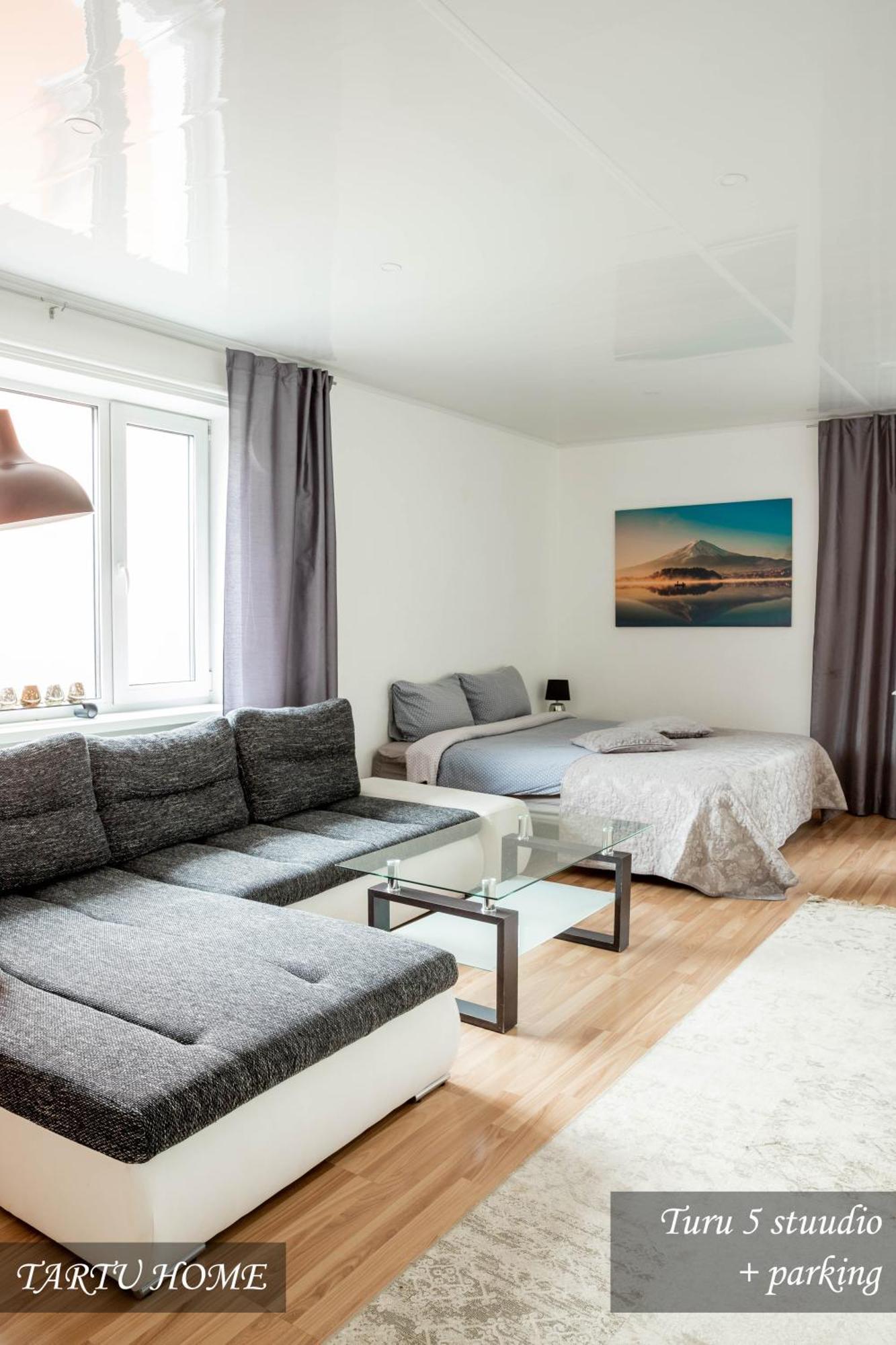 City Center Turu Str Apartments, Parking, Tartu Home Екстериор снимка