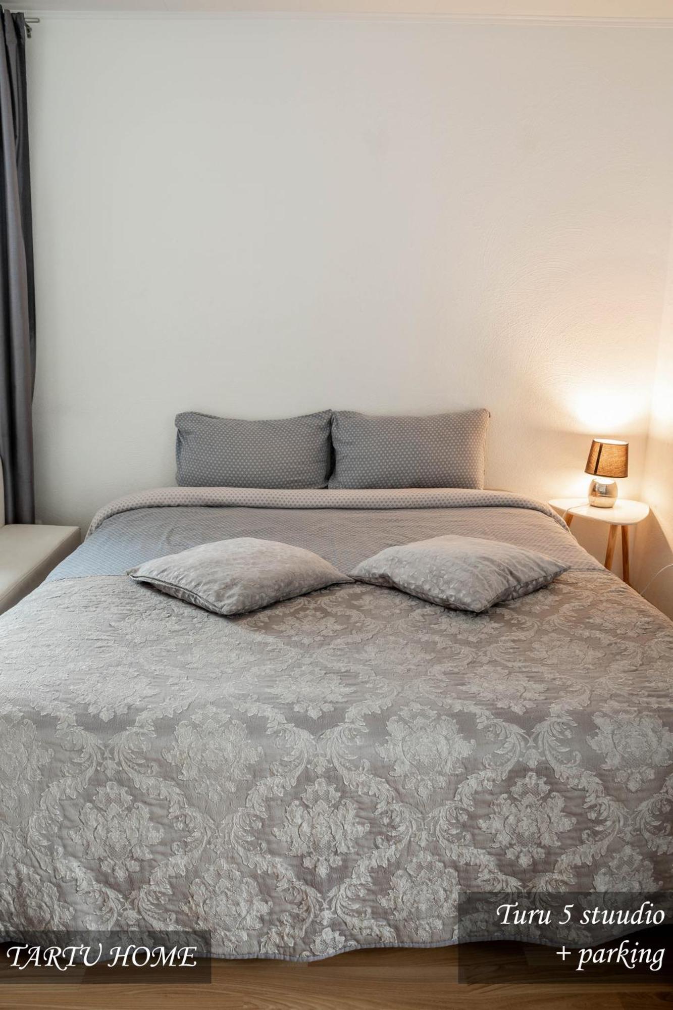 City Center Turu Str Apartments, Parking, Tartu Home Екстериор снимка