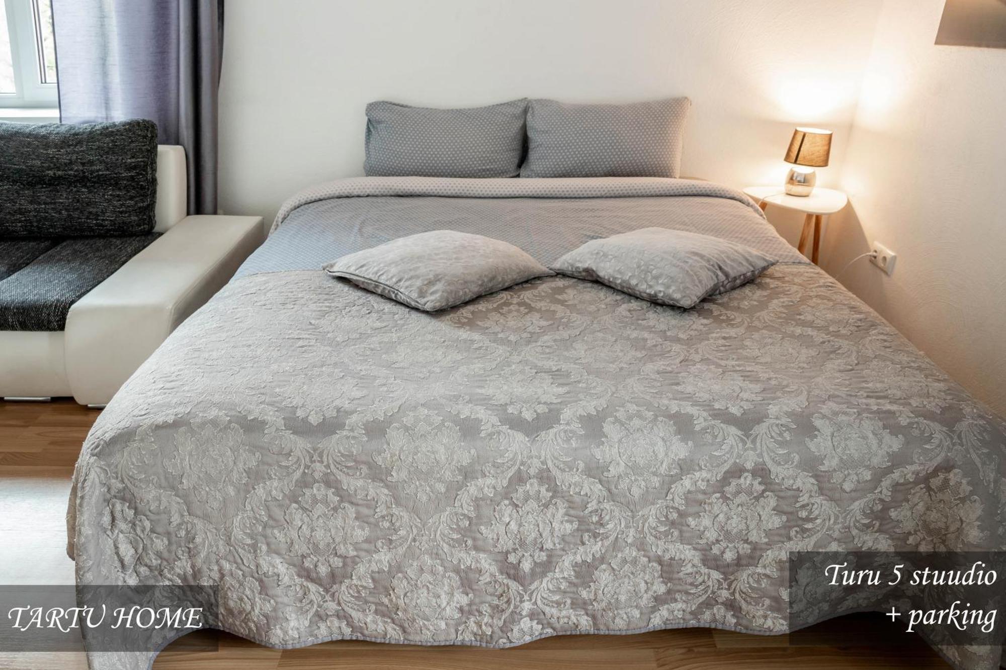 City Center Turu Str Apartments, Parking, Tartu Home Екстериор снимка